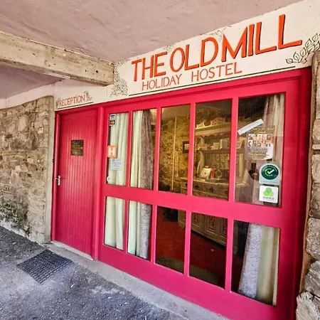 Old Mill Holiday Hostel-2